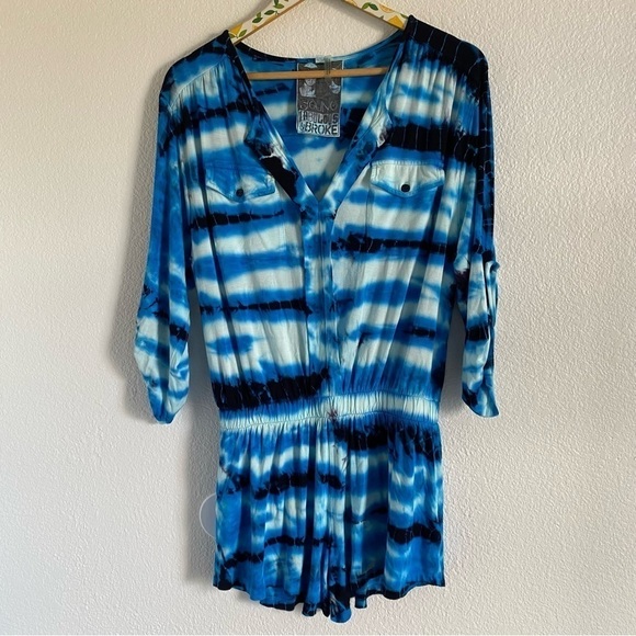Young Fabulous and Broke Blue Tie Dye Malik Romper Size Small - Picture 1 of 5